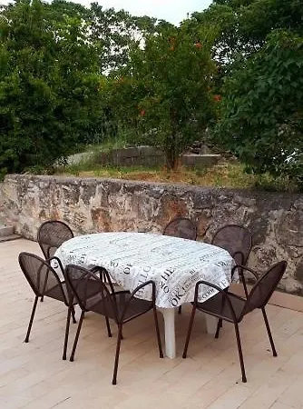 House In With Balcony, Air Conditioning, Wifi, Washing Machine 4993-1 Casa vacanze Drage